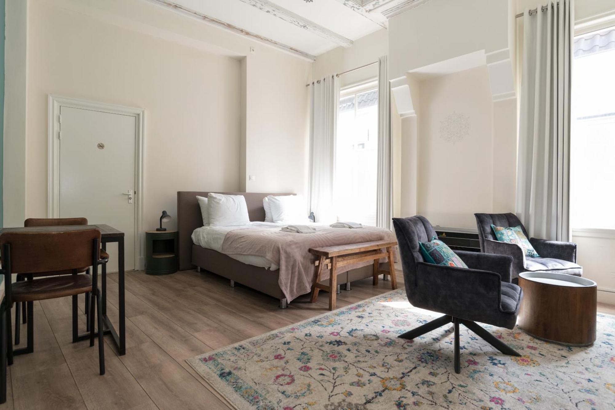 1001 Nights Boutique Lofts Hotell Haarlem Eksteriør bilde